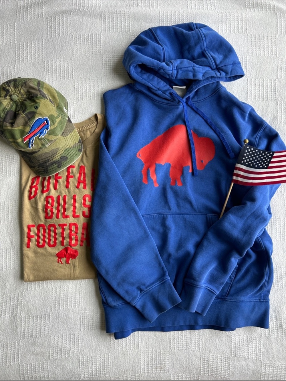 Buffalo Bills Bundle Men’s size Medium